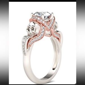 Devil’s Love Ribbon Round Cut Ring